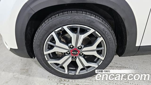 Kia Seltos 2022 — Şəkil 5/20