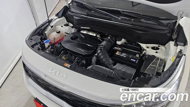 Kia Seltos 2022 — Şəkil 6/20