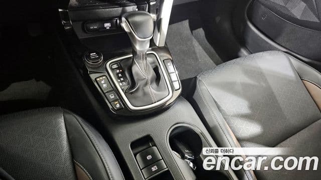 Kia Seltos 2022 — Şəkil 9/20