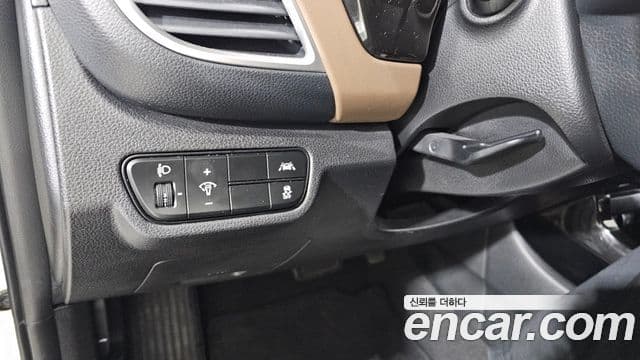 Kia Seltos 2022 — Şəkil 14/20