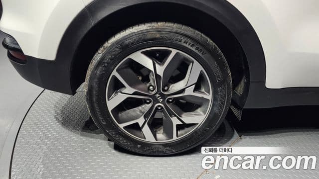 Kia Sportage The Bold 2021 — Şəkil 6/20