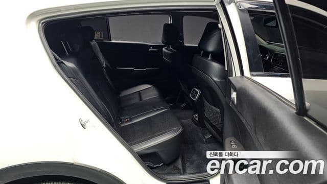 Kia Sportage The Bold 2021 — Şəkil 19/20