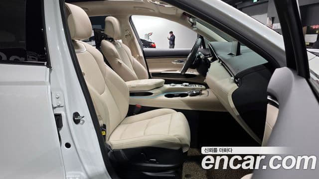 Genesis GV70 2023 — ფოტო 10/20