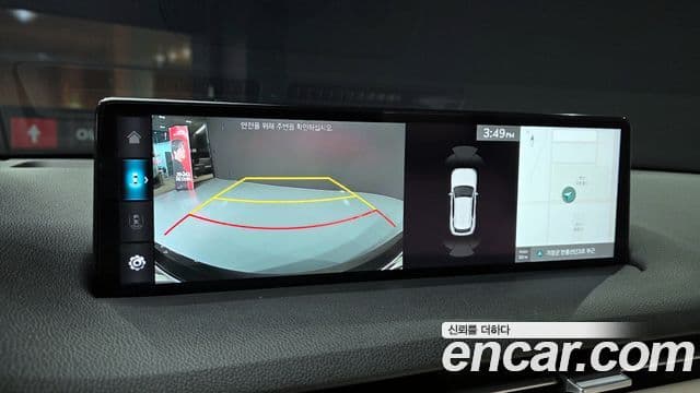 Genesis GV70 2023 — ფოტო 15/20