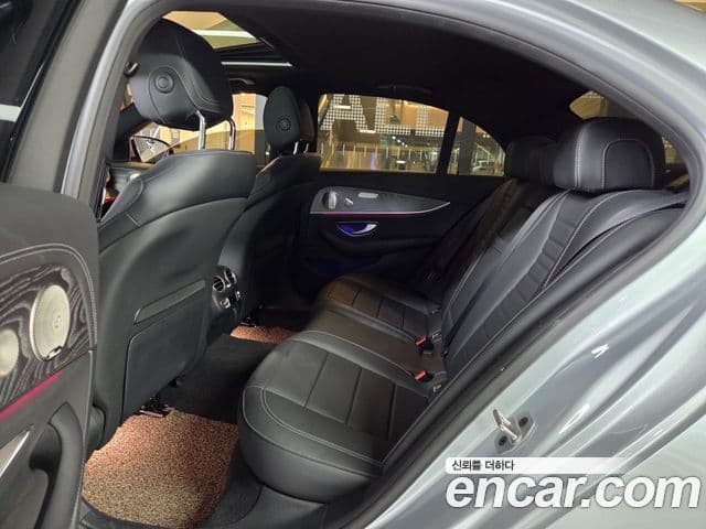 Mercedes-Benz E-Class 2022 — Şəkil 7/20