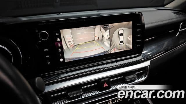 Kia K5 2020 — ფოტო 17/20