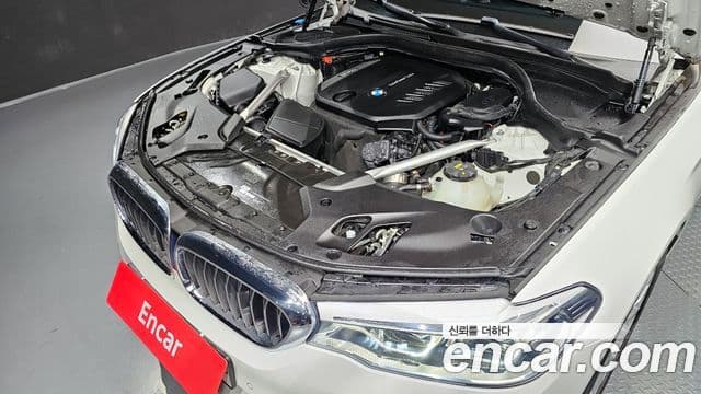 BMW 5 Series 2020 — Şəkil 6/20