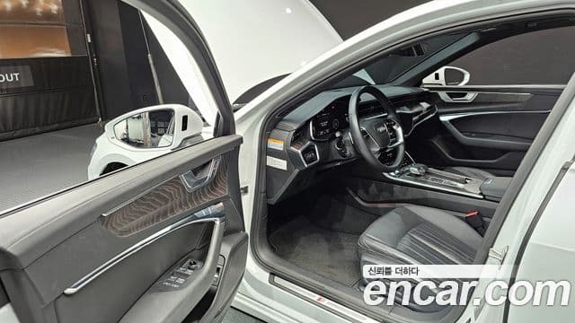 Audi A6 2022 — Şəkil 11/20