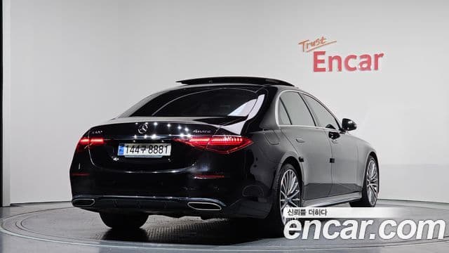 Mercedes-Benz S-Class 2023 — ფოტო 1/20
