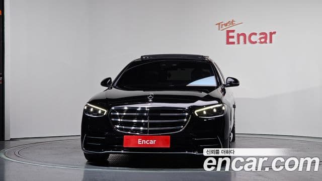 Mercedes-Benz S-Class 2023 — ფოტო 2/20
