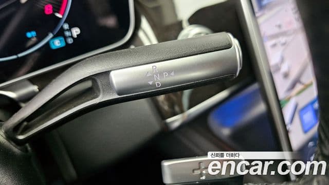 Mercedes-Benz S-Class 2023 — ფოტო 7/20
