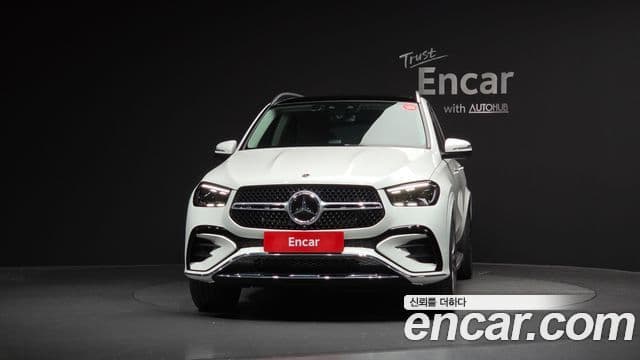 Mercedes-Benz GLE-Class 2025 — Photo 3/20