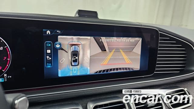 Mercedes-Benz GLE-Class 2025 — Photo 9/20