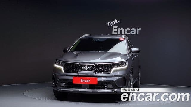 Kia Sorento 2023 — ფოტო 3/20