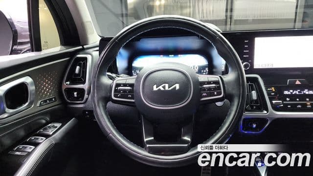Kia Sorento 2023 — ფოტო 13/20