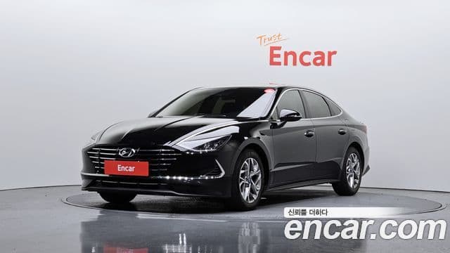 Hyundai Sonata Hybrid 2020 — ფოტო 8/20
