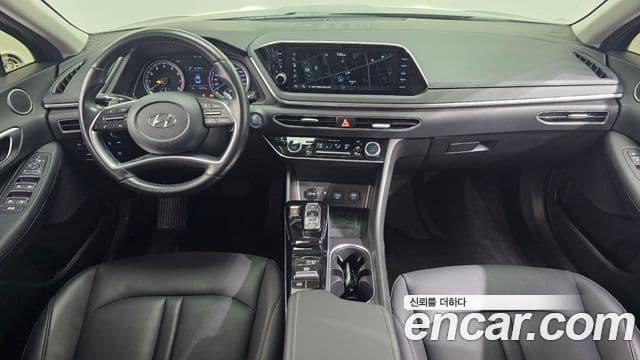 Hyundai Sonata Hybrid 2020 — ფოტო 19/20