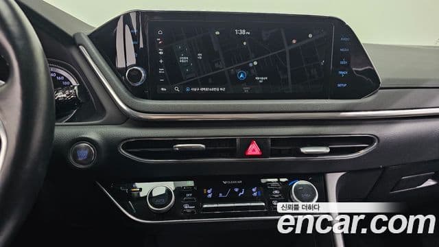 Hyundai Sonata Hybrid 2020 — ფოტო 6/20