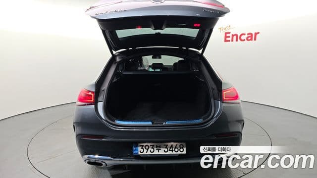 Mercedes-Benz GLE-Class 2021 — Фото 20/20