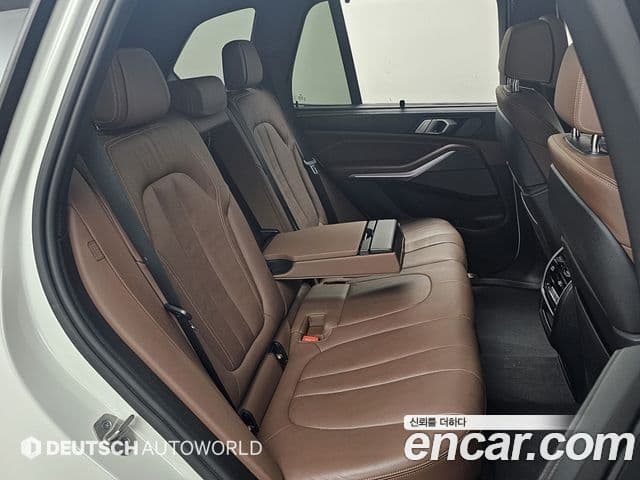 BMW X5 2021 — Photo 9/20