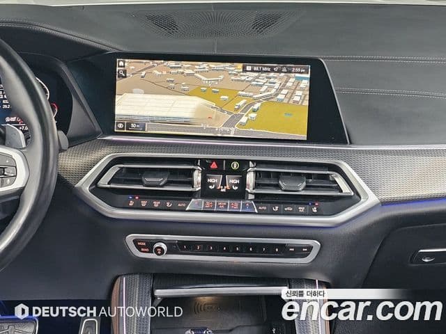 BMW X5 2021 — Photo 10/20