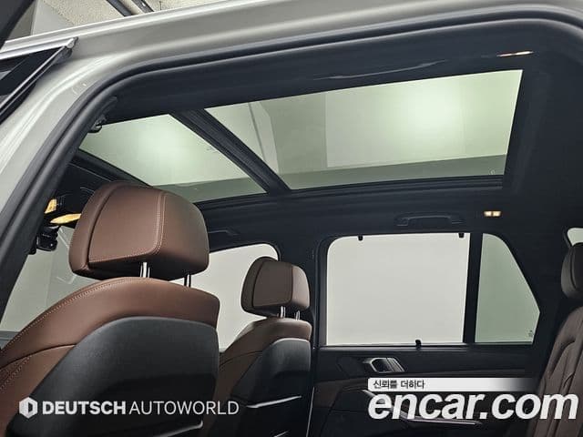 BMW X5 2021 — Photo 11/20