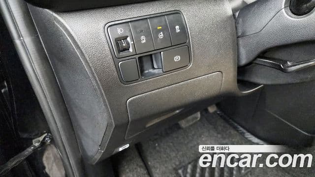 Hyundai Staria 2021 — Şəkil 18/20