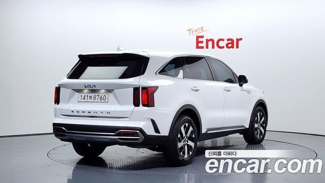 Kia Sorento 2021 — Фото 2/20