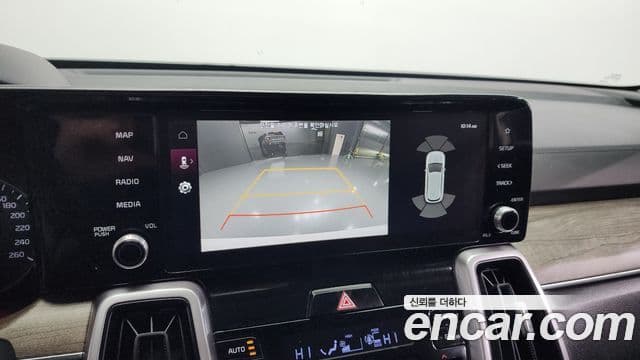 Kia Sorento 2021 — Фото 15/20