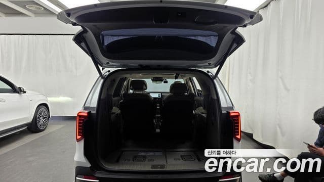 Kia Carnival 2024 — Фото 20/20