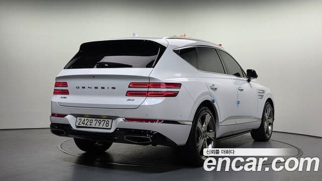 Genesis GV80 2023 — Şəkil 2/20