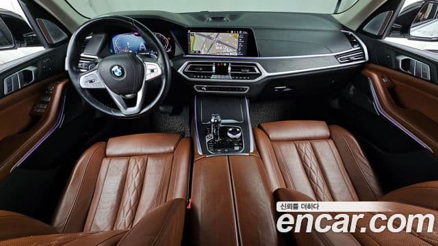 BMW X7 2021 — Фото 7/20
