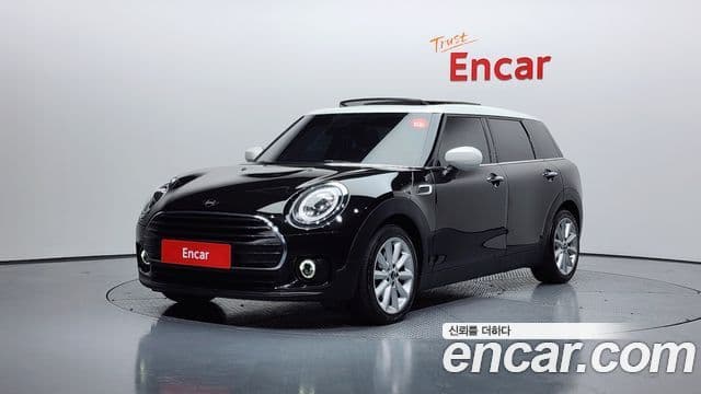 Mini Cooper Clubman 2021 — Фото 1/20
