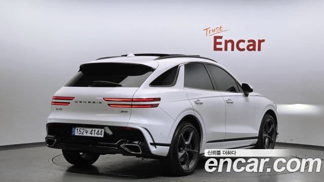 Genesis GV70 2024 — Şəkil 2/20