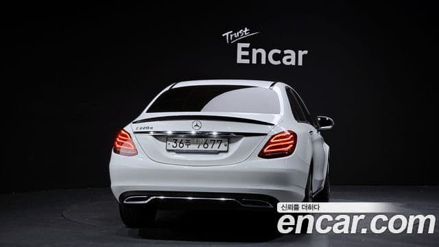 Mercedes-Benz C-Class 2018 — Şəkil 4/20