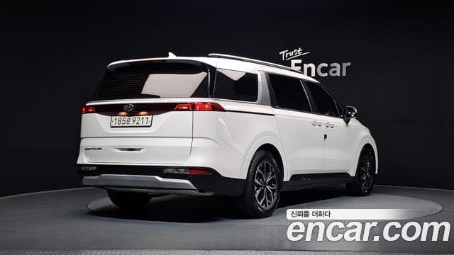 Kia Carnival 2021 — Şəkil 2/20