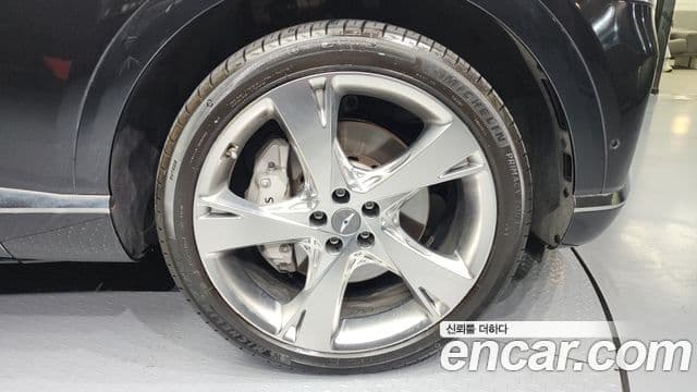 Genesis GV80 2023 — Photo 10/20