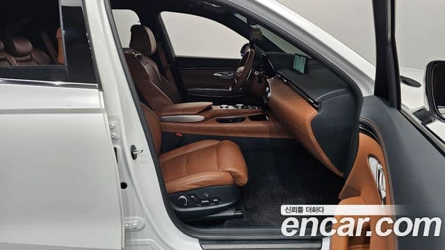Genesis GV70 2023 — ფოტო 11/20