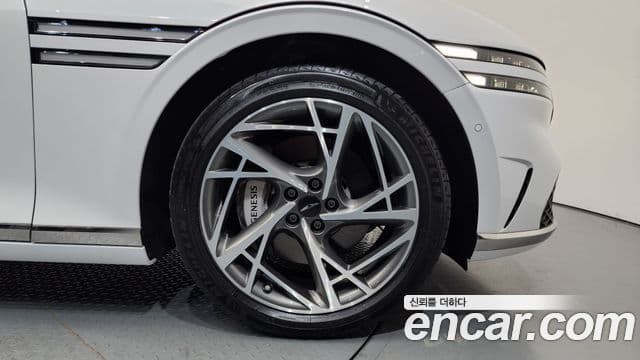 Genesis G90 2023 — ფოტო 5/20