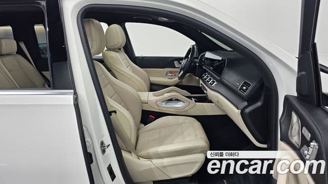 Mercedes-Benz GLS-Class 2022 — Şəkil 10/20