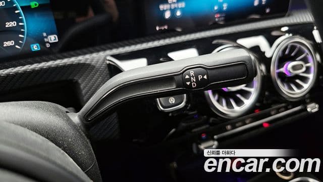 Mercedes-Benz A-Class 2020 — Şəkil 9/20