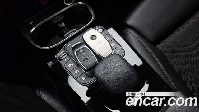 Mercedes-Benz A-Class 2020 — Şəkil 17/20