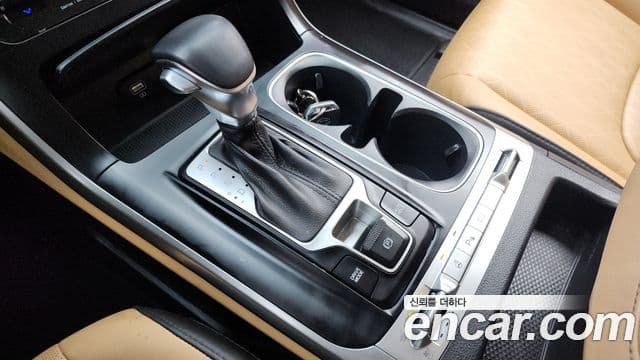 Kia Carnival 2020 — Şəkil 9/20