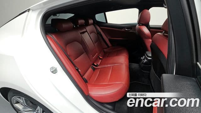 Kia Stinger 2020 — ფოტო 12/20