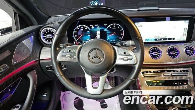 Mercedes-Benz CLS-Class 2021 — фото 13 из 20