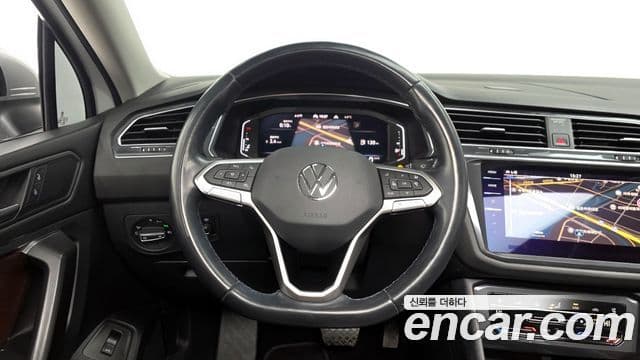 Volkswagen Tiguan Allspace 2023 — ფოტო 7/20