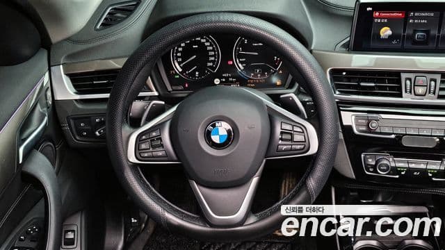 BMW X1 2021 — Şəkil 10/20