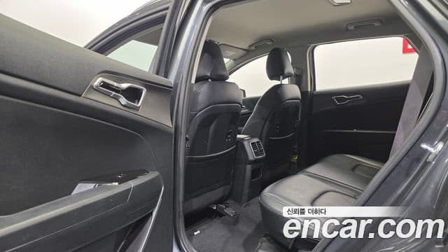 Kia Sportage 2022 — Şəkil 18/20