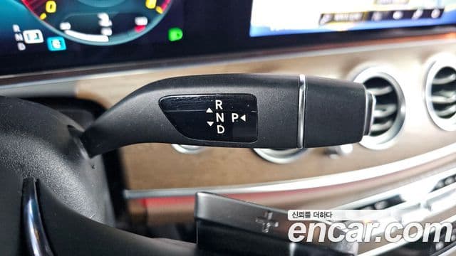 Mercedes-Benz E-Class 2020 — фото 8 из 20