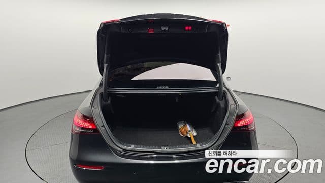 Mercedes-Benz E-Class 2020 — Şəkil 20/20